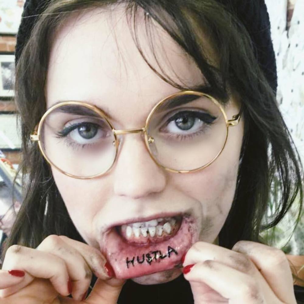 Meet your Posher, Katherine